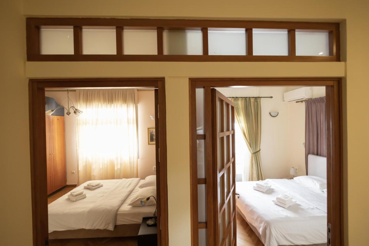 Ideal 4 Bdr Apartment In Plaka For 10! Athén Kültér fotó